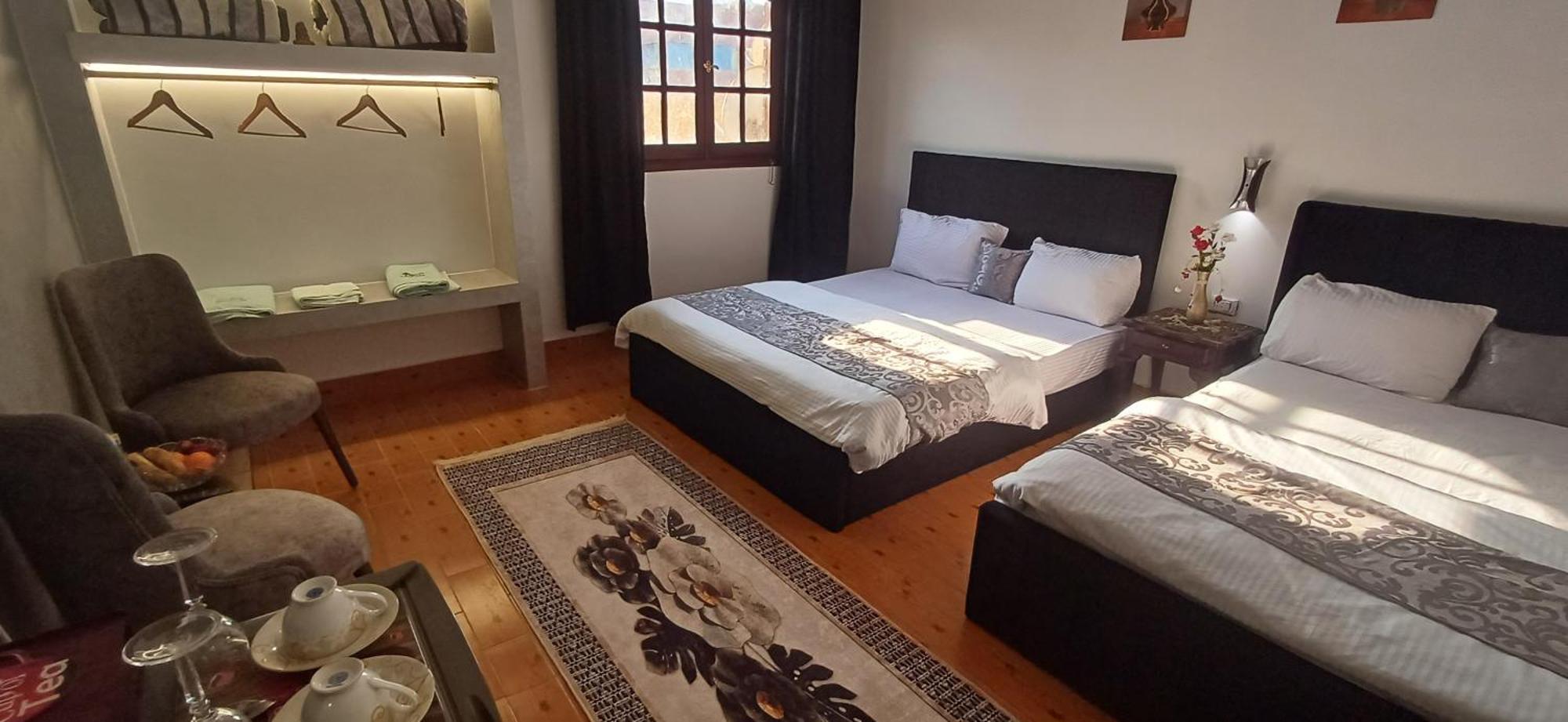 Pyramids Kingdom - Guest House Kafret el-Gabal 외부 사진