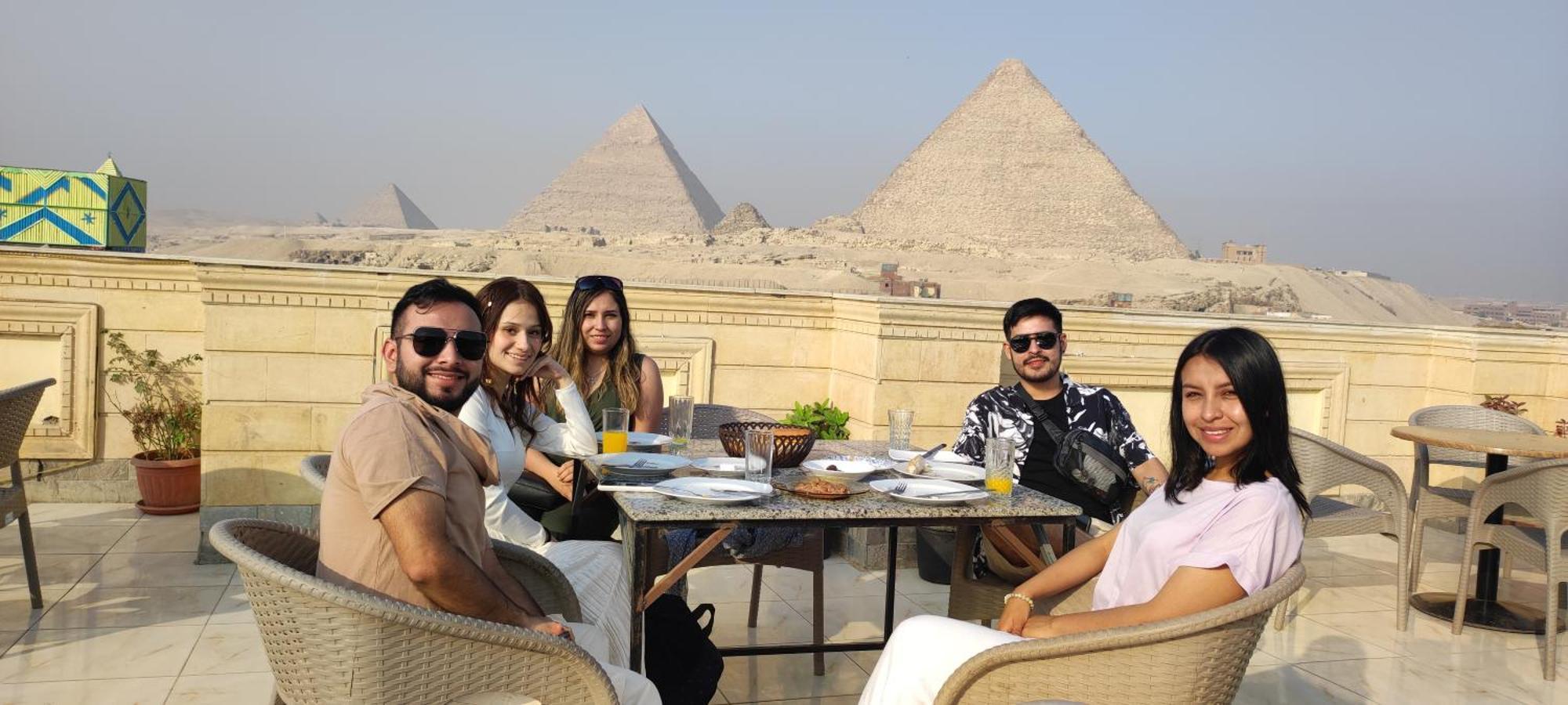 Pyramids Kingdom - Guest House Kafret el-Gabal 외부 사진