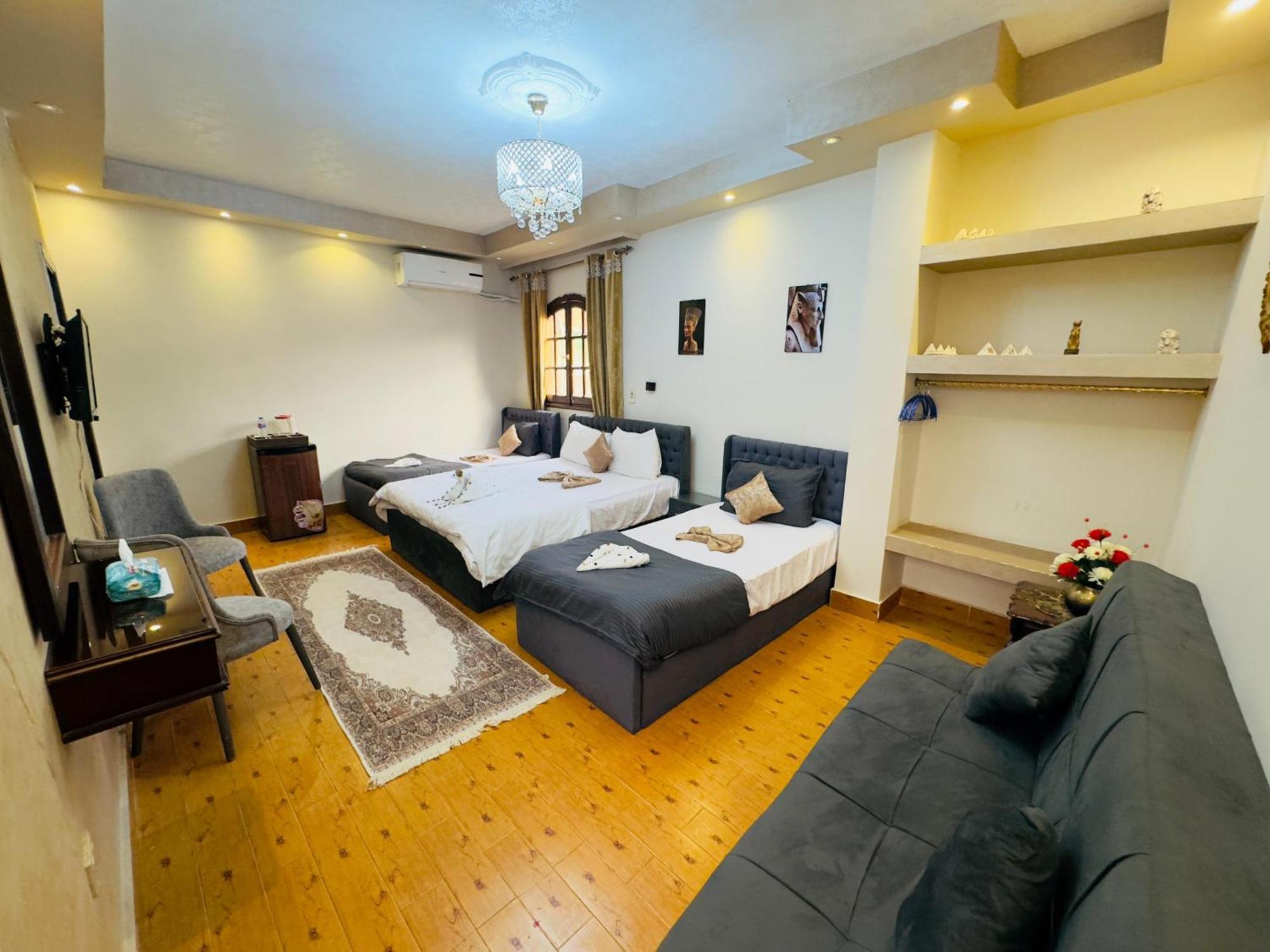 Pyramids Kingdom - Guest House Kafret el-Gabal 외부 사진